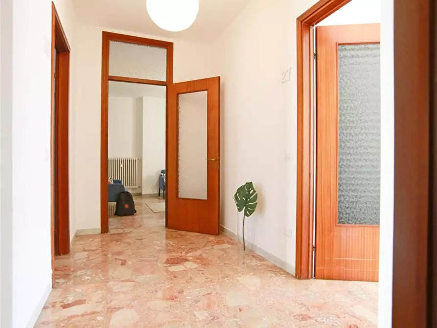 Immagine 18 di Stanza singola in affitto  in Via Como 10 a Lecco