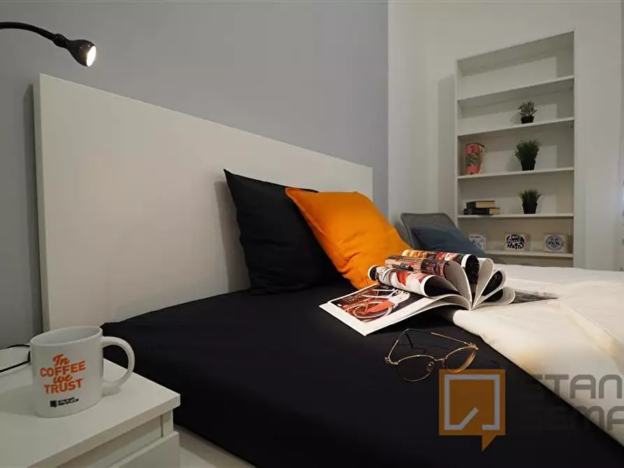 Immagine 3 di Stanza singola in affitto  in Via Santa Chiara 50 a Torino