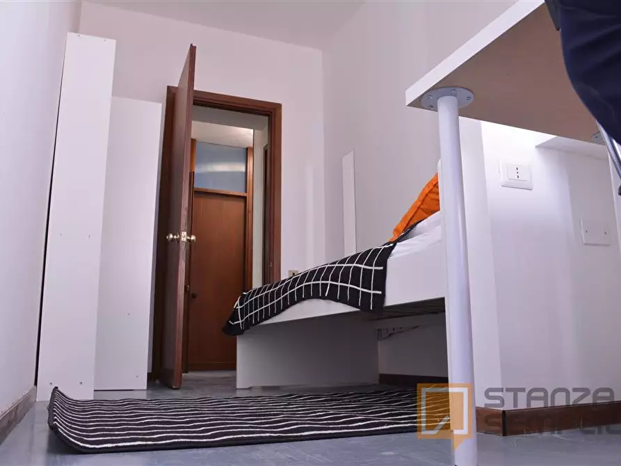 Immagine 4 di Stanza singola in affitto  in Via Tigellio 20b a Cagliari