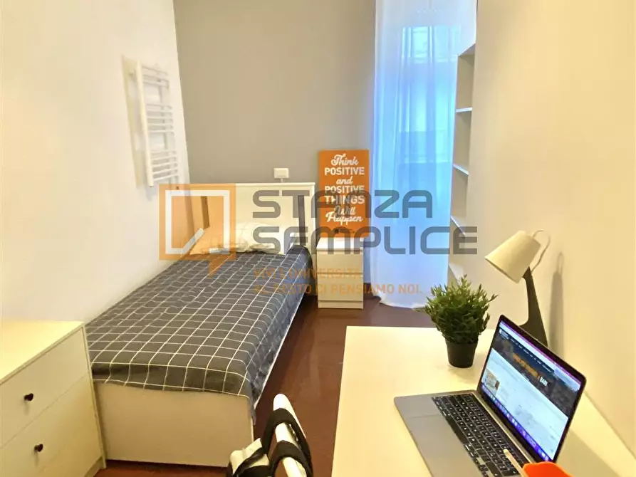 Immagine 1 di Stanza singola in affitto  in Via Prospero Petroni 30 a Bari