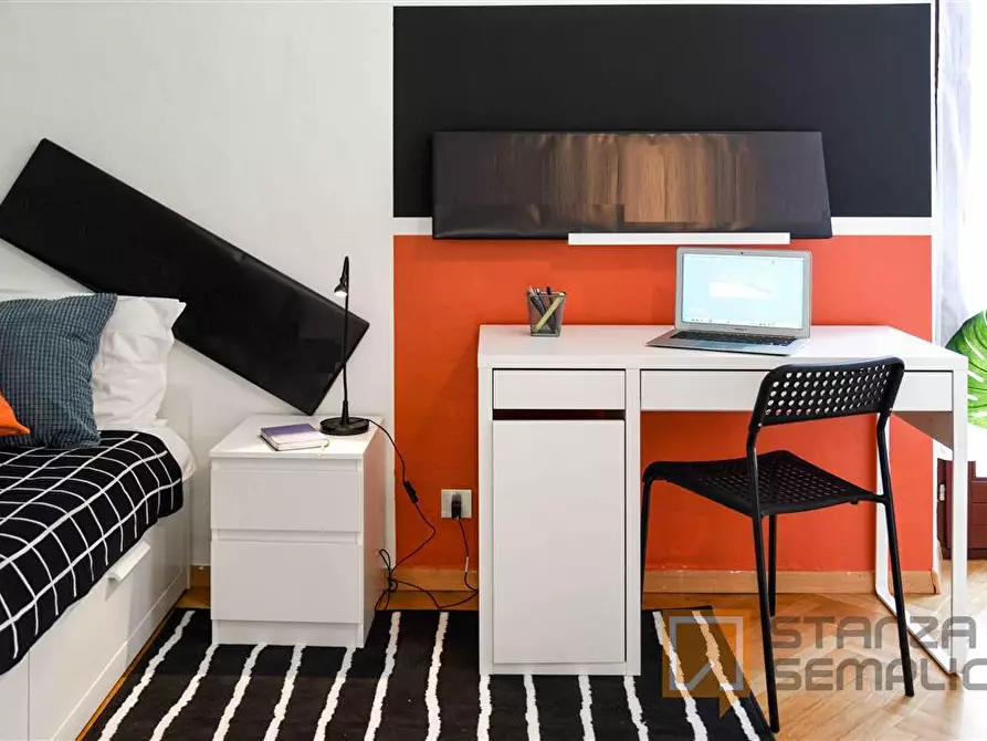 Immagine 2 di Stanza singola in affitto  in Via VIA LUNGO LENO SINISTRO 22 a Rovereto