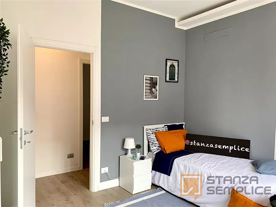 Immagine 2 di Stanza singola in affitto  in Corso Peschiera n.248 a Torino