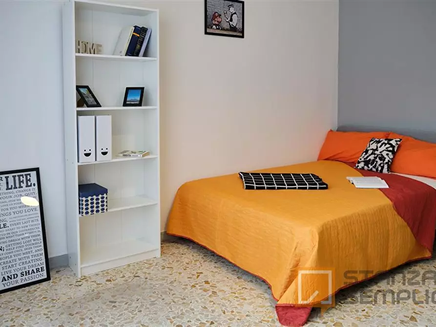 Immagine 3 di Stanza singola in affitto  in Via Terracina n. 381 fab. A - sc. H int. 27 a Napoli