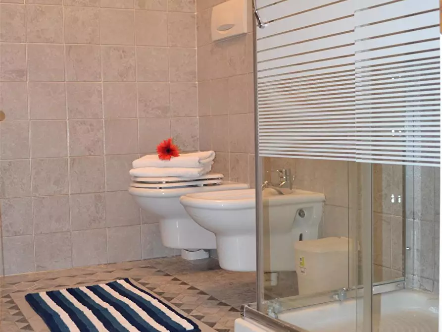 Immagine 12 di Stanza singola in affitto  in VIA PORTICI 11 a Rovereto