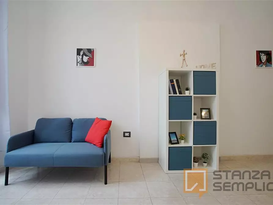 Immagine 9 di Stanza singola in affitto  in Vico Noce 27 a Napoli