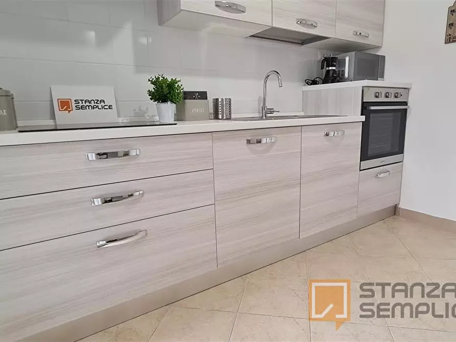 Immagine 9 di Stanza singola in affitto  in Lungotevere di Pietra Papa, 61  a Roma