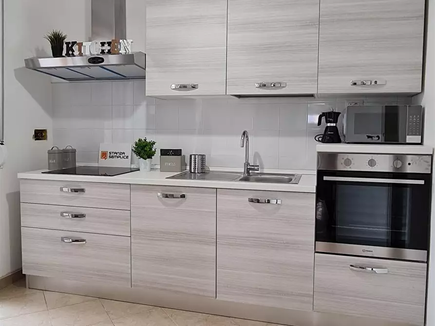 Immagine 8 di Stanza singola in affitto  in Lungotevere di Pietra Papa, 61  a Roma