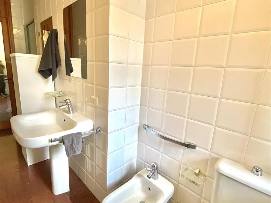 Immagine 10 di Stanza singola in affitto  in Via Prospero Petroni 30 a Bari