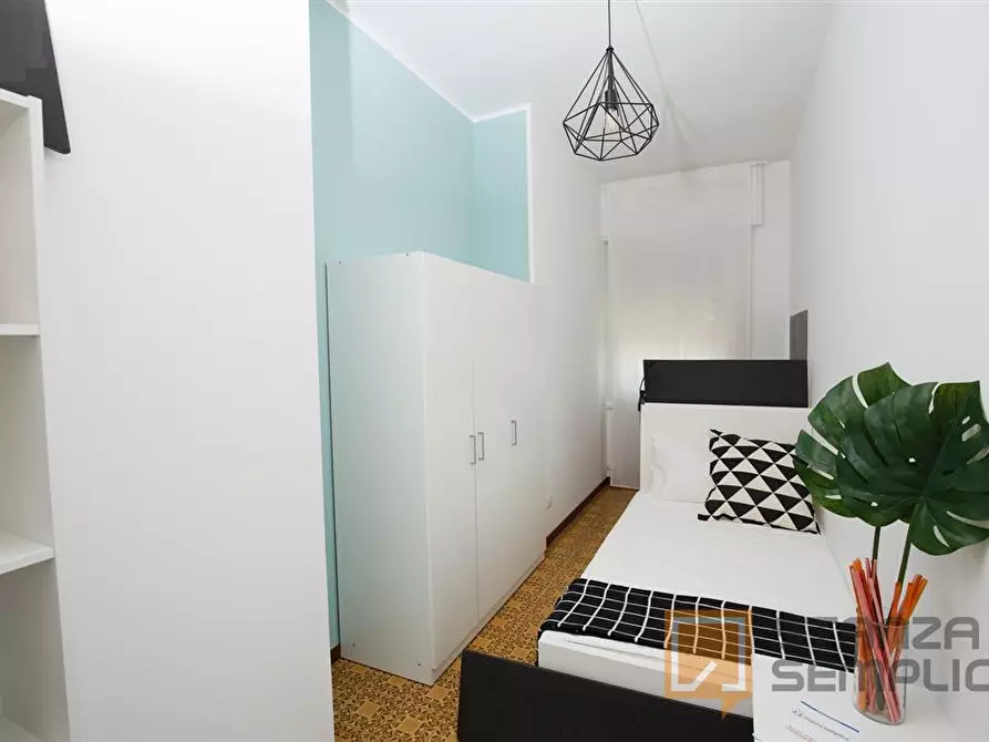 Immagine 1 di Stanza singola in affitto  in VIA SAFFI, 47 a Rimini