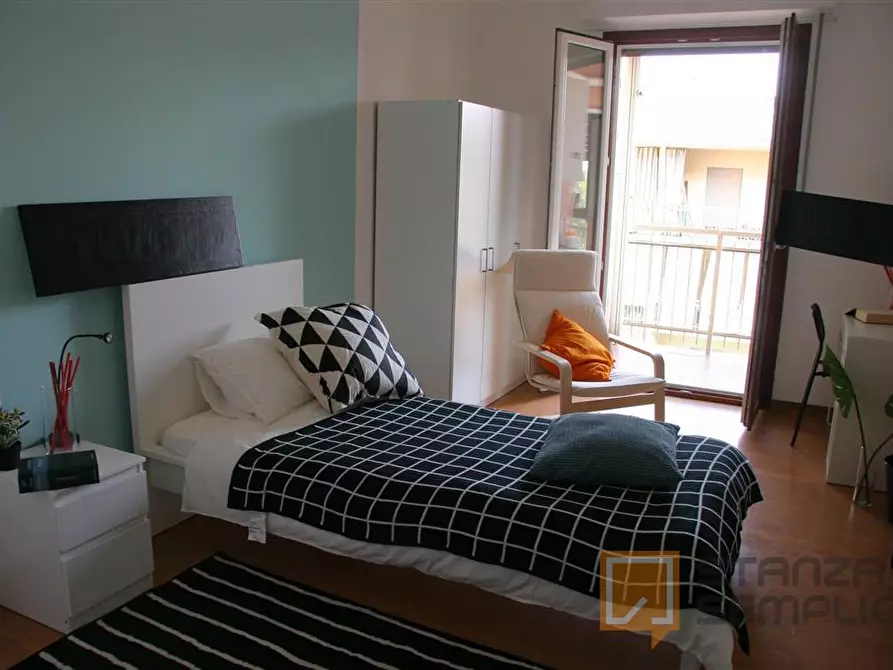 Immagine 1 di Stanza singola in affitto  in Via Palmiro Togliatti 23 a Torino