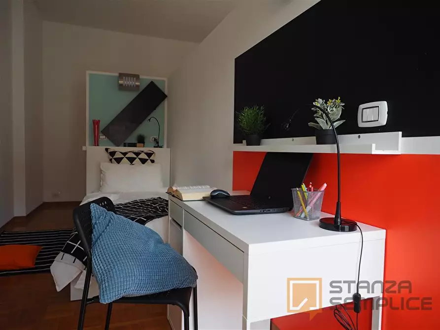 Immagine 1 di Stanza singola in affitto  in Via Gian Domenico Cassini n.64 a Torino