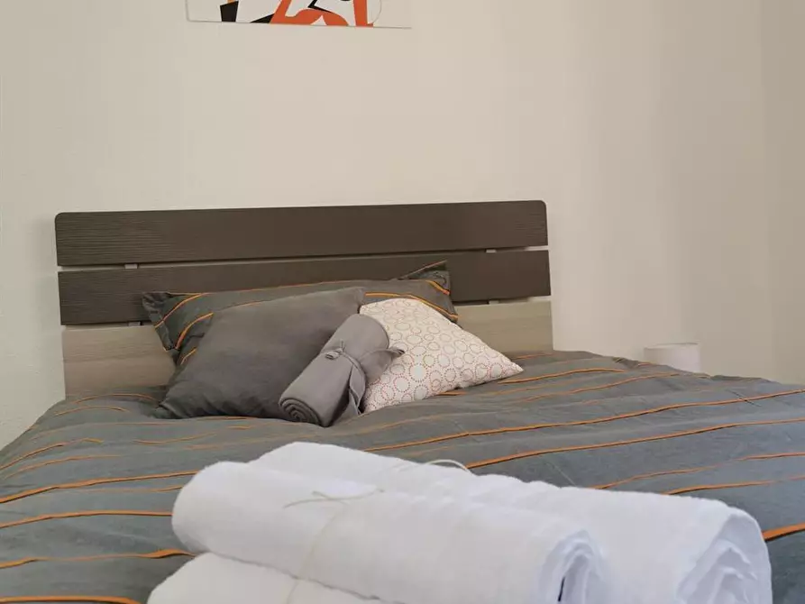 Immagine 1 di Stanza singola in affitto  in SALITA PIANO DI ROCCA 8/8 a Genova