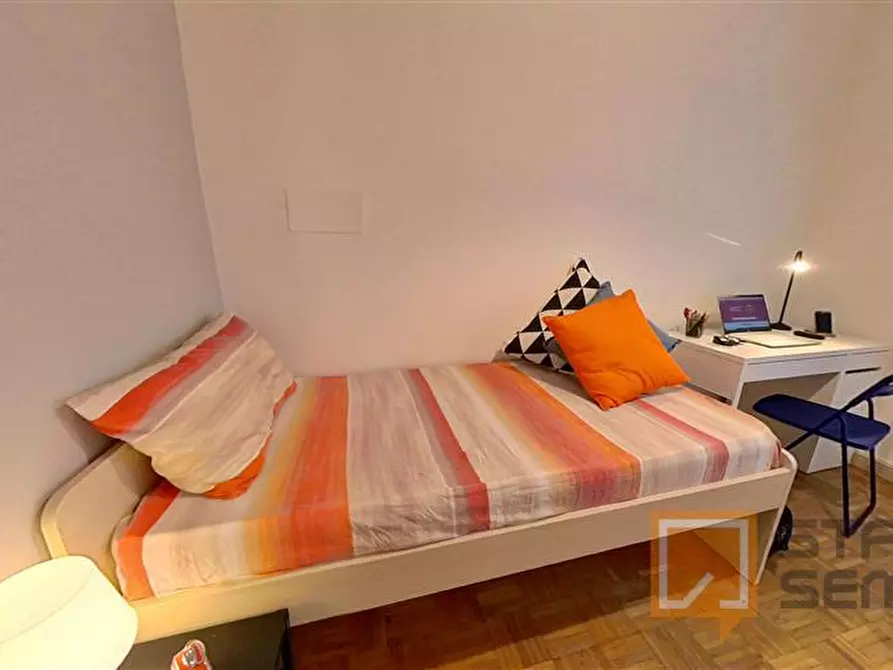 Immagine 2 di Stanza singola in affitto  in Via Via Pio X 41 a Padova