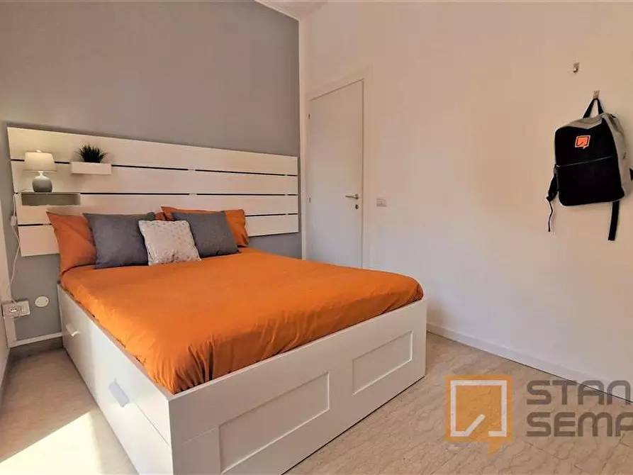 Immagine 6 di Stanza singola in affitto  in Lungotevere di Pietra Papa, 61  a Roma