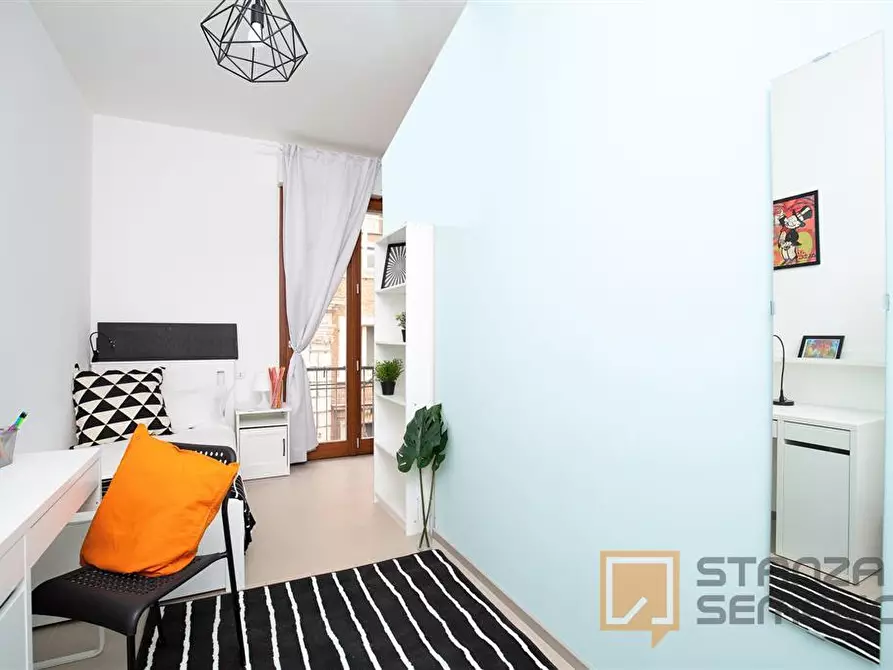 Immagine 1 di Stanza singola in affitto  in Via VICOLO GIOIA,1 a Rimini