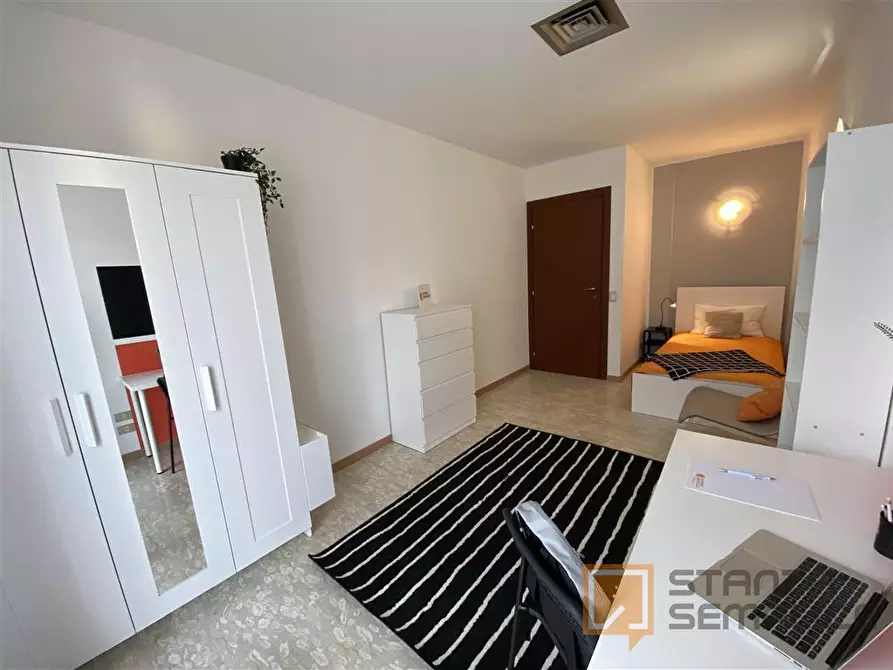 Immagine 3 di Stanza singola in affitto  in VIA STROPERI 23 a Rovereto