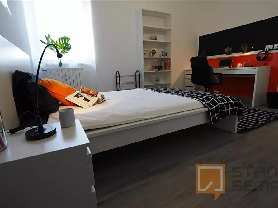 Immagine 2 di Stanza singola in affitto  in Via Arturo Farinelli 40/5 a Torino