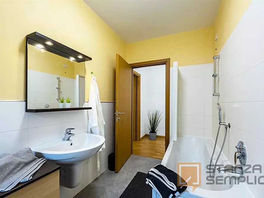 Immagine 12 di Stanza singola in affitto  in VIA BERIZZI 16 a Bergamo