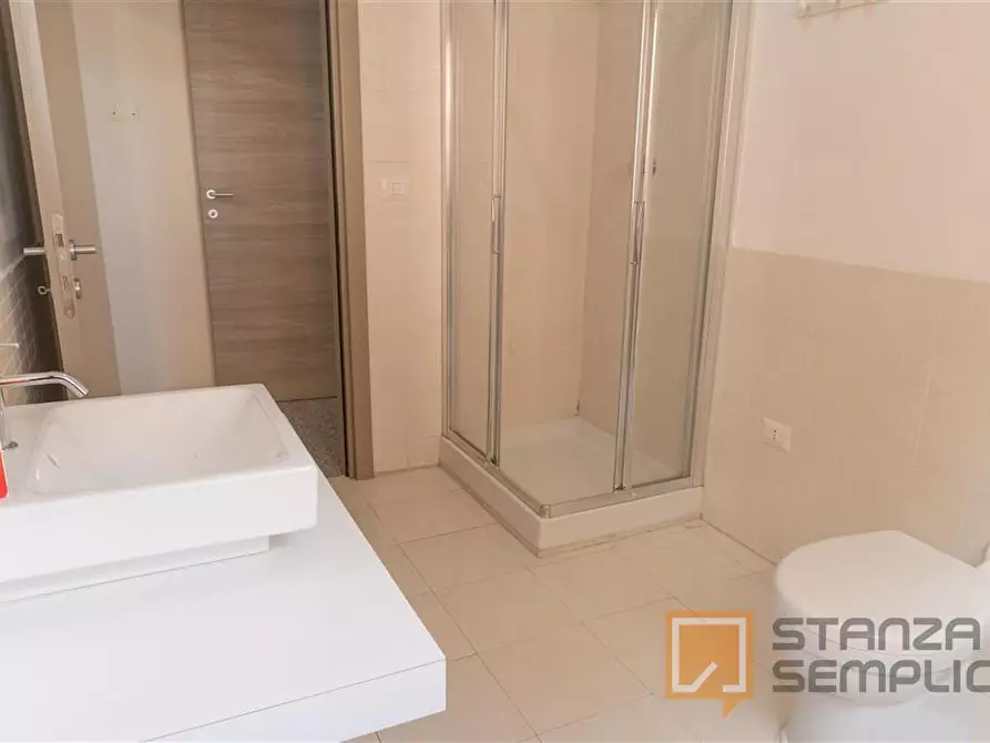 Immagine 5 di Stanza singola in affitto  in Via Dante 108 a Cagliari