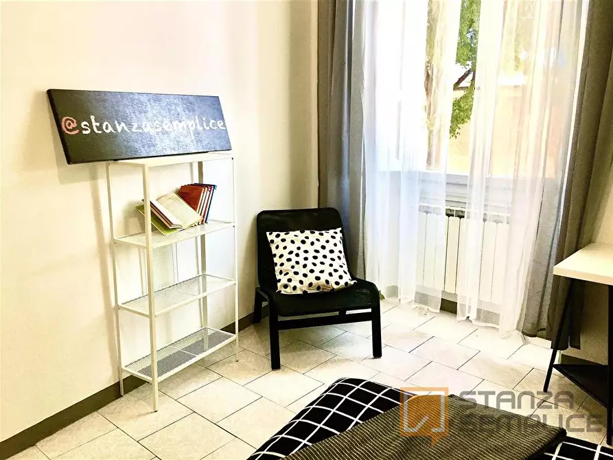 Immagine 3 di Stanza singola in affitto  in Via del Ponte Rosso 13 a Firenze