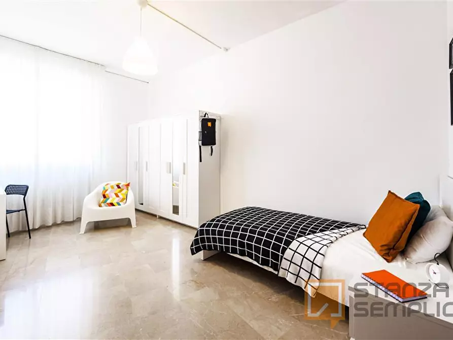 Immagine 1 di Stanza singola in affitto  in Via SUARDI 6 - INTERNO 1 a Bergamo