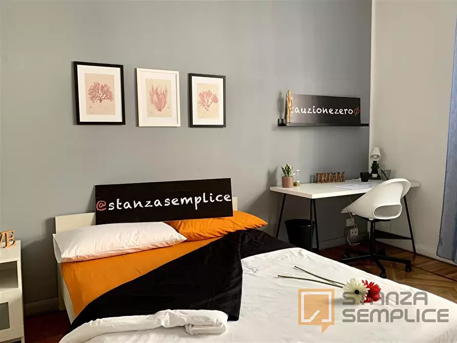 Immagine 2 di Stanza singola in affitto  in Via Sant'Agostino n.12 a Torino