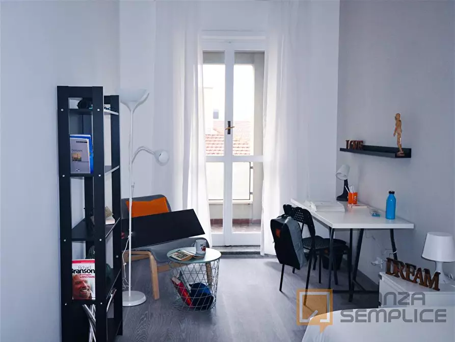 Immagine 2 di Stanza singola in affitto  in Corso Massimo d'Azeglio n.60 Scala H a Torino