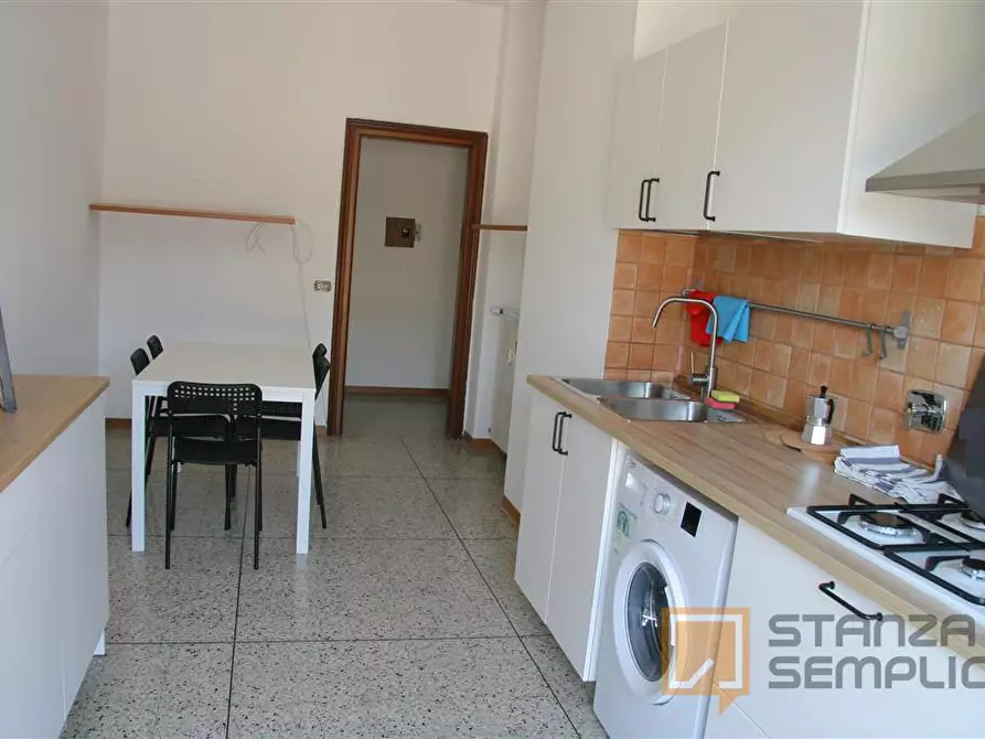 Immagine 5 di Stanza singola in affitto  in Via Palmiro Togliatti 23 a Torino