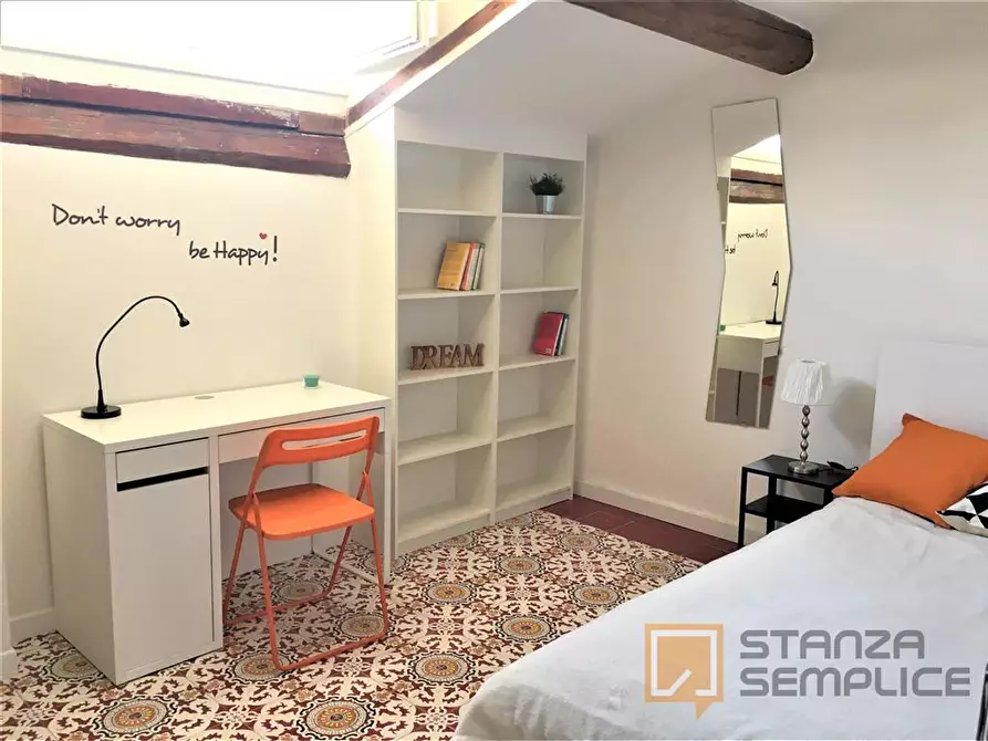 Immagine 3 di Stanza singola in affitto  in VIA DELLA CERNAIA 38 a Firenze