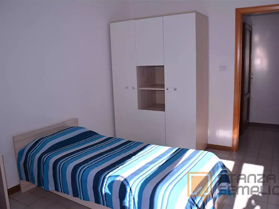 Immagine 1 di Stanza singola in affitto  in Via Pola 26 a Cagliari