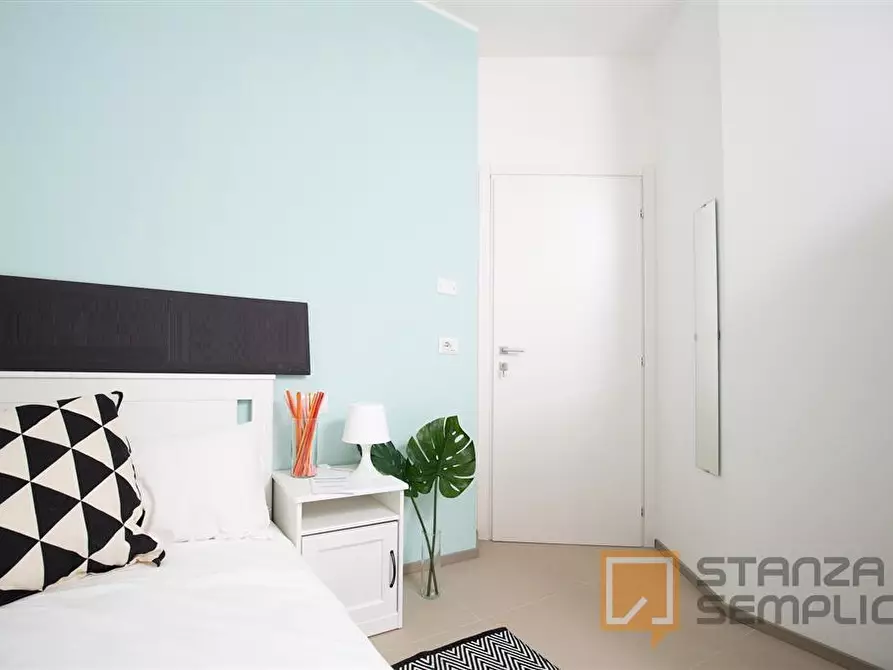 Immagine 1 di Stanza singola in affitto  in VICOLO GIOIA,1 a Rimini