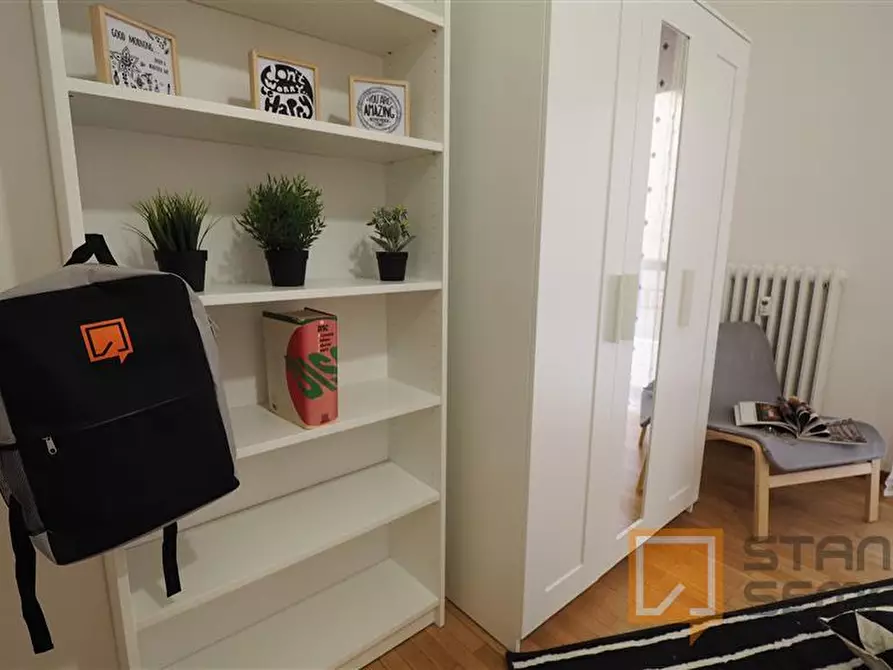 Immagine 3 di Stanza singola in affitto  in Via Santa Chiara 50 a Torino