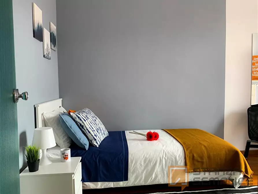 Immagine 1 di Stanza singola in affitto  in Via La Thuile n.53 a Torino