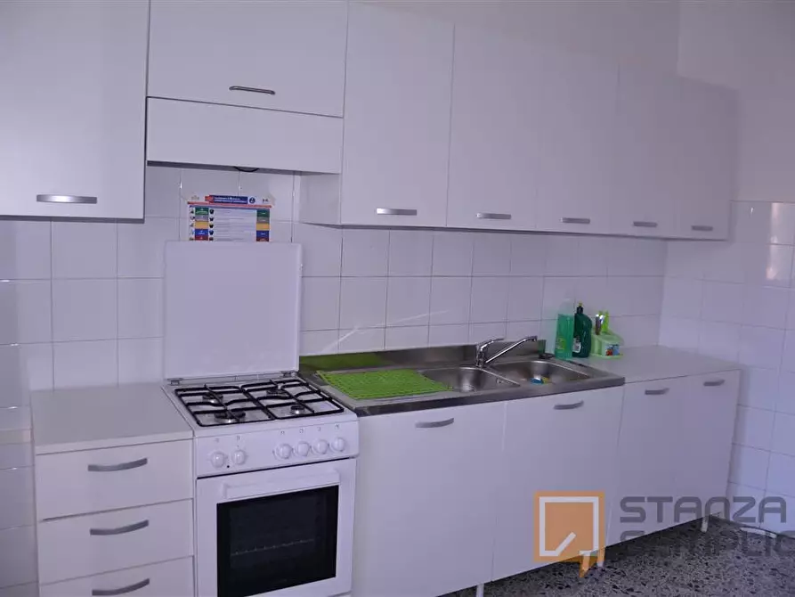 Immagine 6 di Stanza singola in affitto  in Via Ingurtosu n9 a Cagliari