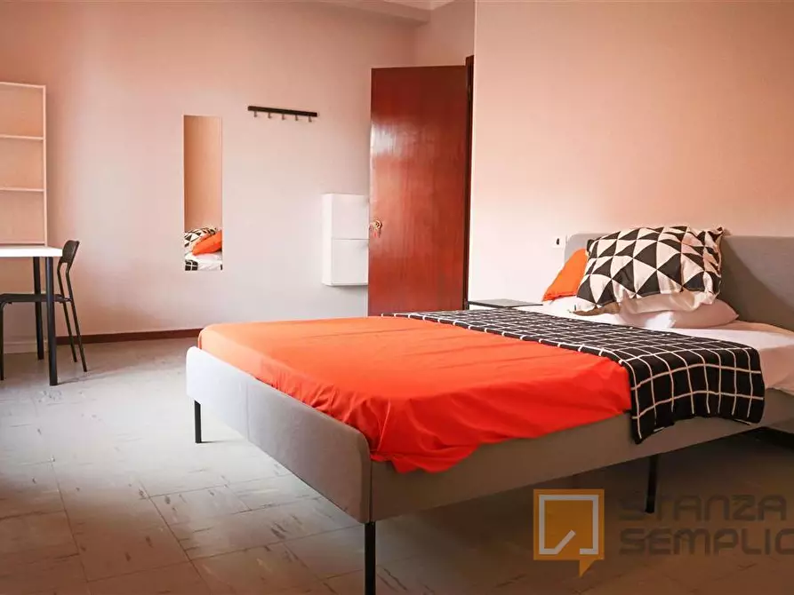 Immagine 2 di Stanza singola in affitto  in Via tigellio 24 a Cagliari