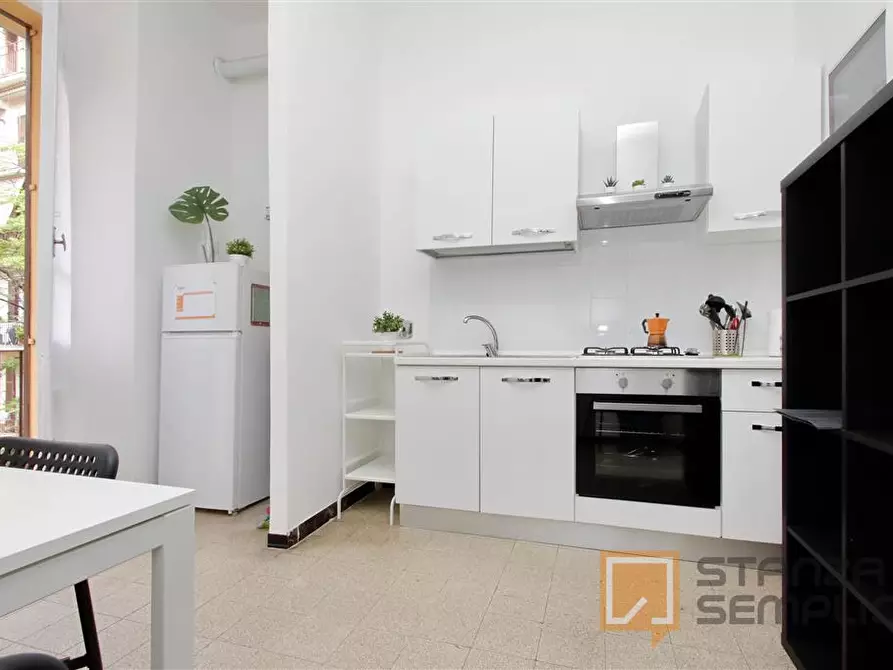 Immagine 7 di Stanza singola in affitto  in Via di Villa Koch 4 a Roma