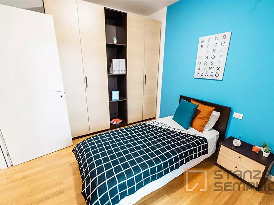 Immagine 4 di Stanza singola in affitto  in Via BERIZZI 25 a Bergamo