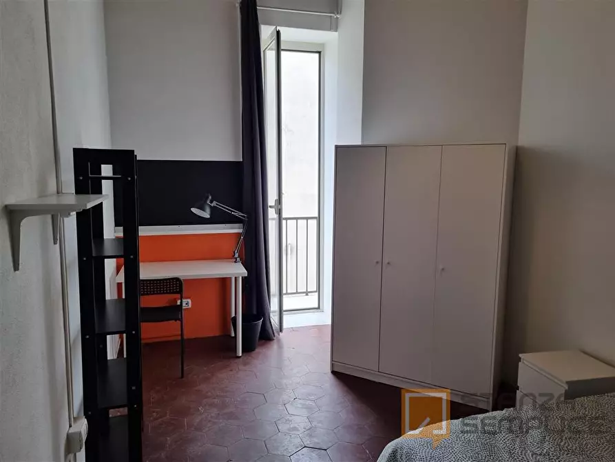 Immagine 3 di Stanza singola in affitto  in Via Pietro Trinchera n. 4 a Napoli