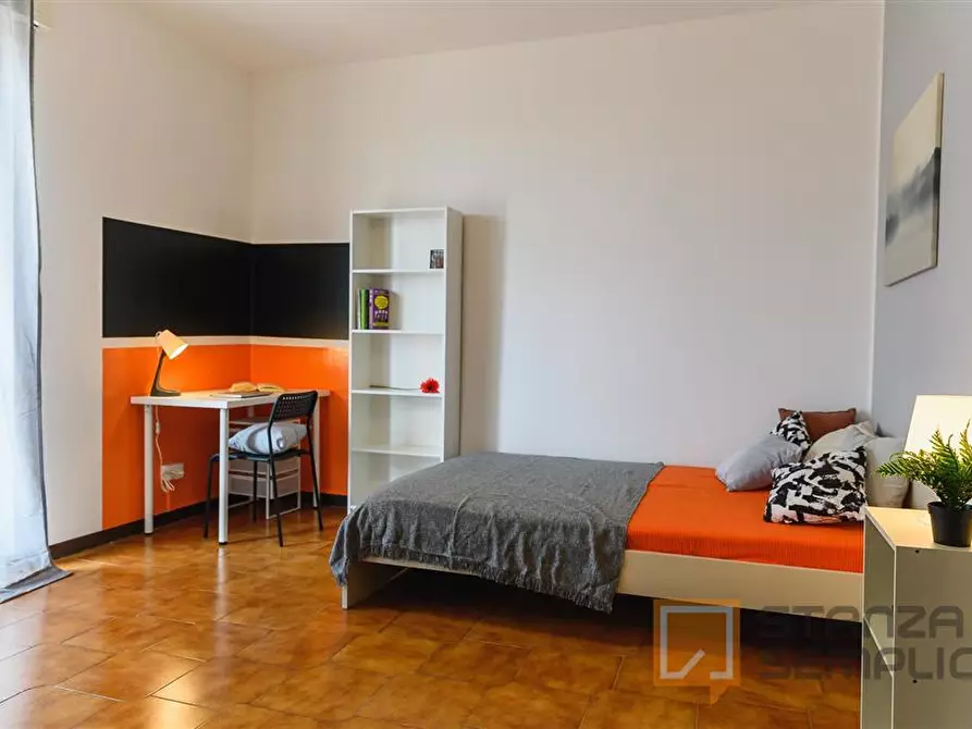 Immagine 1 di Stanza singola in affitto  in Corso Carlo Alberto 122 a Lecco