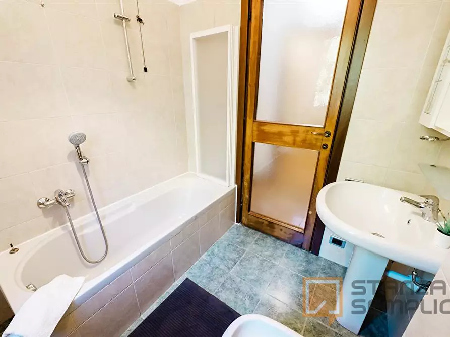 Immagine 10 di Stanza singola in affitto  in VIA MOZART 8 - INTERNO 1 a Bergamo