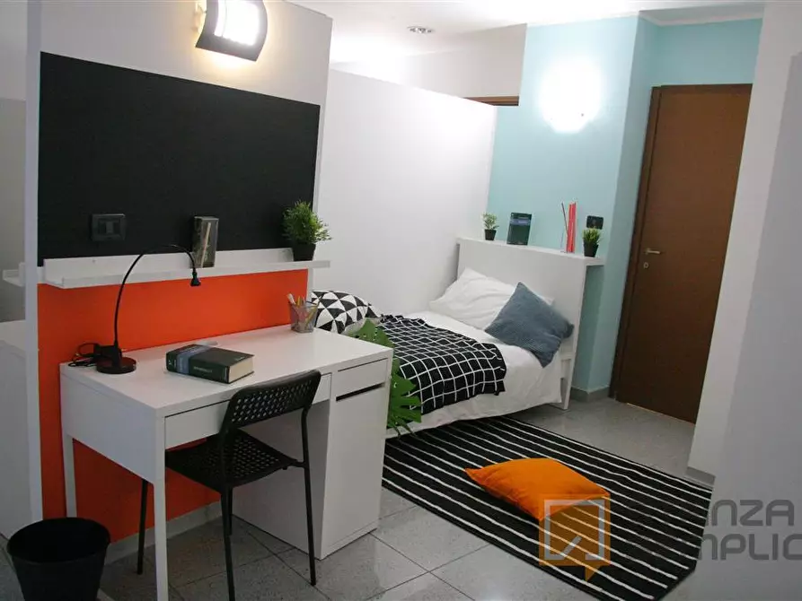 Immagine 2 di Stanza singola in affitto  in Corso Dante 79 a Torino