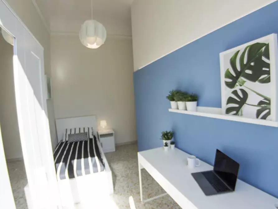 Immagine 3 di Stanza singola in affitto  in Via Giotto 35 a Firenze