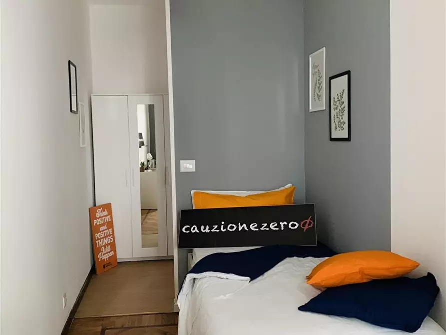 Immagine 1 di Stanza singola in affitto  in Via Sant'Agostino n.12 a Torino