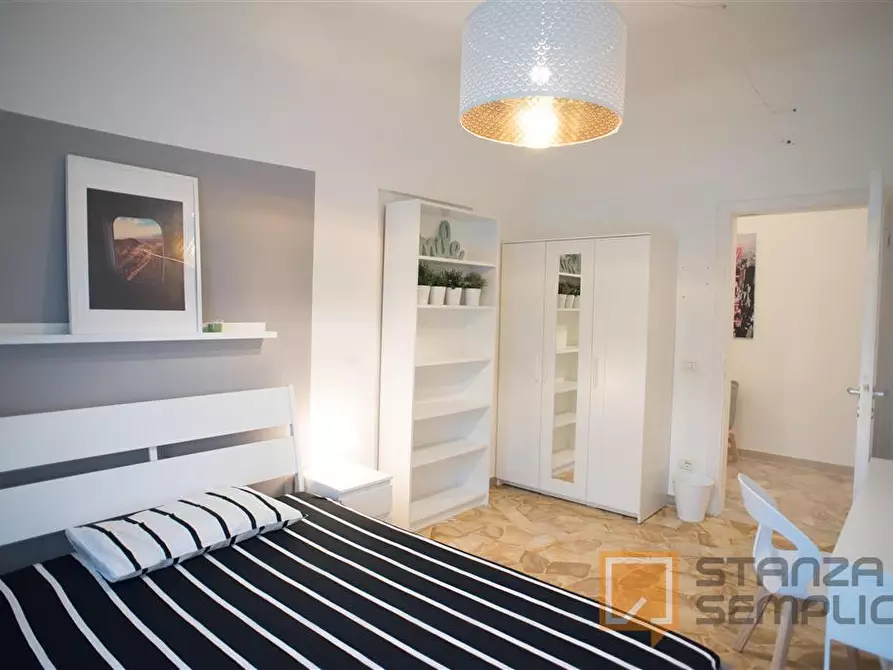 Immagine 1 di Stanza singola in affitto  in Via Carlo Burci 41 a Firenze