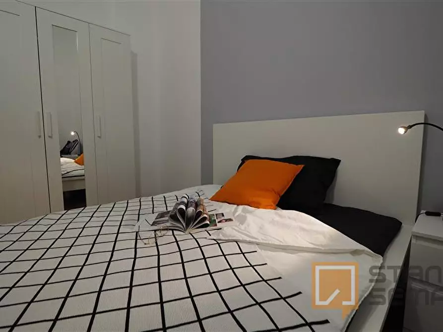 Immagine 2 di Stanza singola in affitto  in Corso Luigi Einaudi 53 a Torino