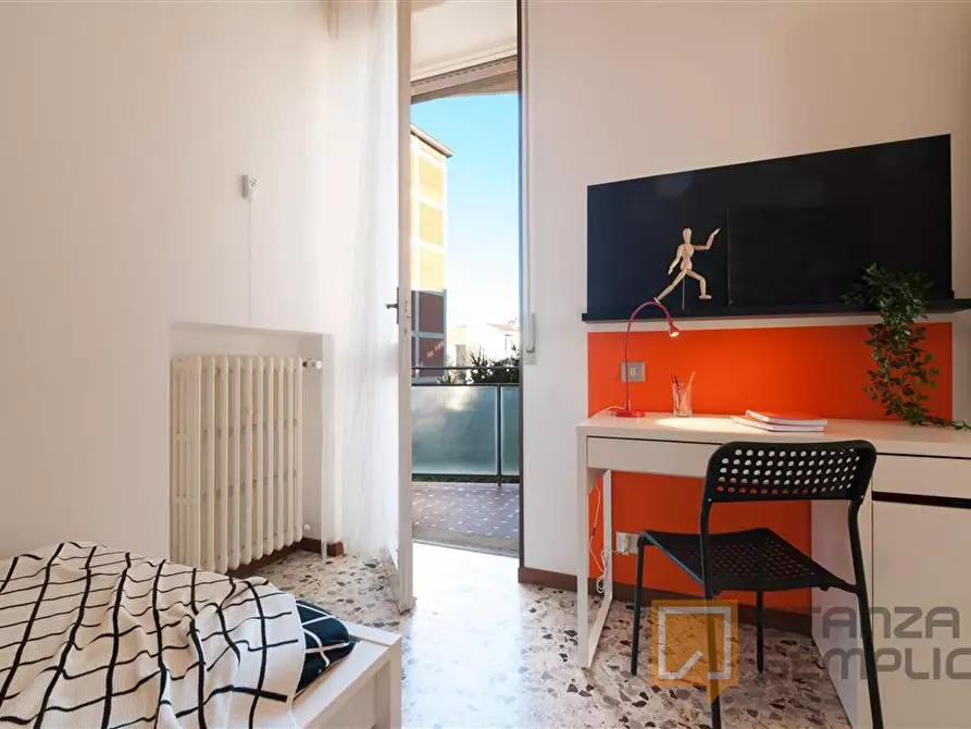 Immagine 2 di Stanza singola in affitto  in VIA BASCHENIS 7 a Bergamo