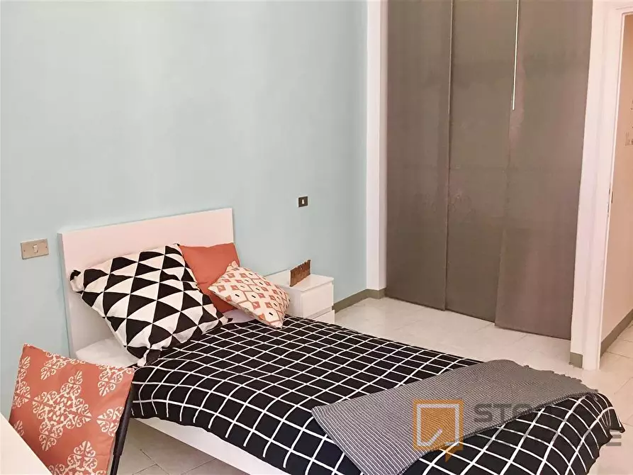 Immagine 5 di Stanza singola in affitto  in Via del Ponte Rosso 13 a Firenze