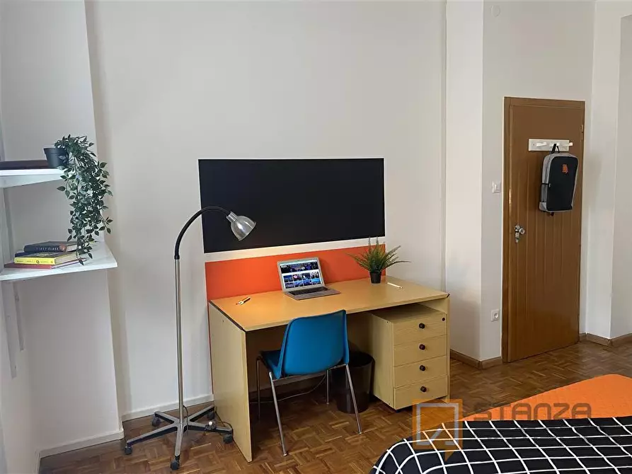 Immagine 1 di Stanza singola in affitto  in MATTEO DEL BEN 1 a Rovereto