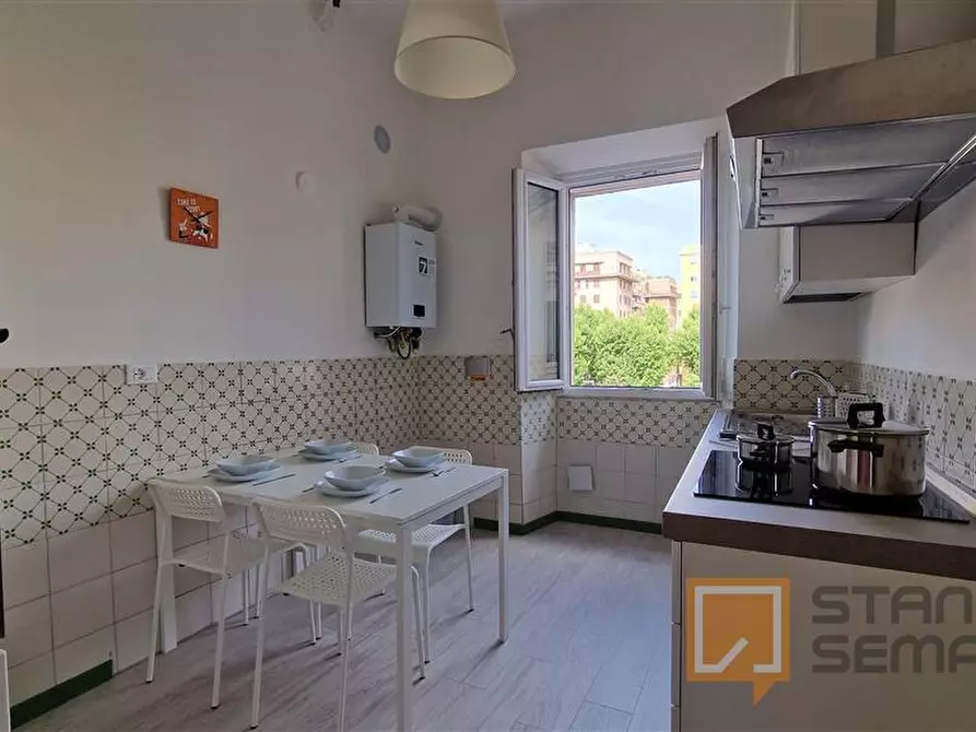 Immagine 11 di Stanza singola in affitto  in Via Ostiense, 343 a Roma