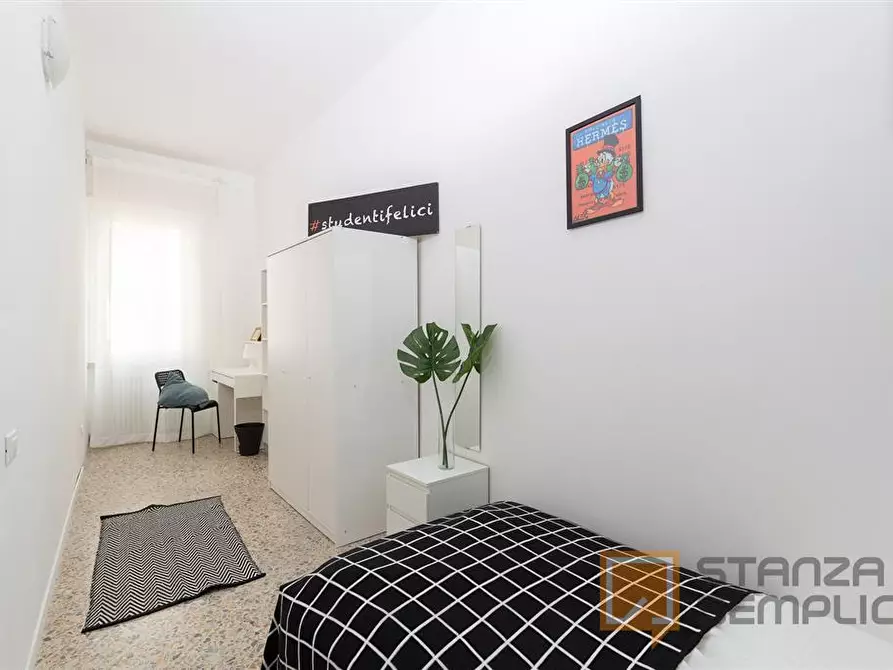 Immagine 1 di Stanza singola in affitto  in Via CORSO D'AUGUSTO, 108 a Rimini
